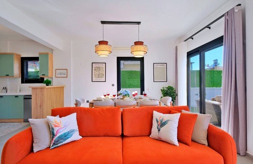 Fethiye Villa | Fethiye Ciftlik 4 Bedroom Villa 8242