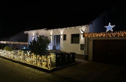 Illertissen Apartment | FeWo Allgäu nah an A7 & Legoland