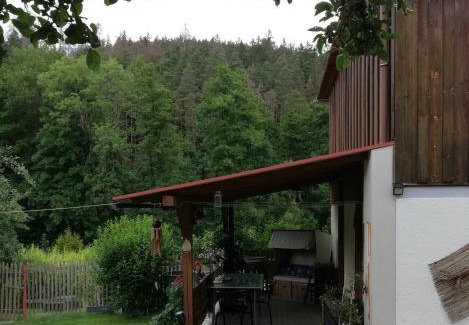 Paulinzella Apartment | Fewo an der Klosterruine Paulinzella mit kostenfreien Parkplatz und WLAN