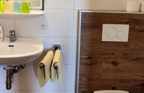 Sankt Georgen im Attergau Apartment | Fewo Lichtenberg - Frühstückspension Holzapfel