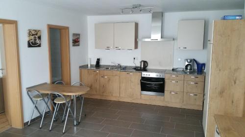 Roettenbach Apartment | FeWo Brombachsee - Sonnentag West