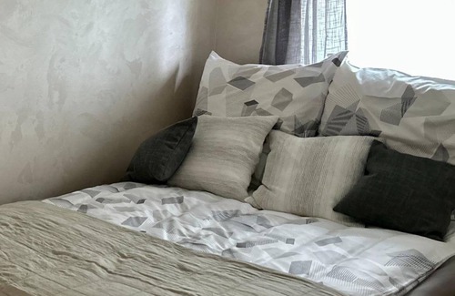 Bad Salzuflen Apartment | Fewo by HD im Dachgeschoß - Ferienwohnung by HD