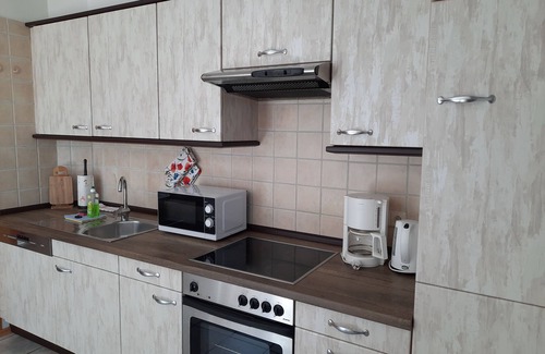 Molschow Apartment | Fewo EG - Ferienhaus Wilhelmine Ferienwohnungen mit Garten & Grill