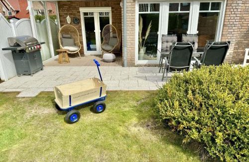 Schonberger Strand Apartment | FeWo Kuestenliebe direkt am Strand mit eingez Garten