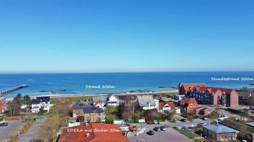 Schonberger Strand Apartment | FeWo Kuestenliebe direkt am Strand mit eingez Garten