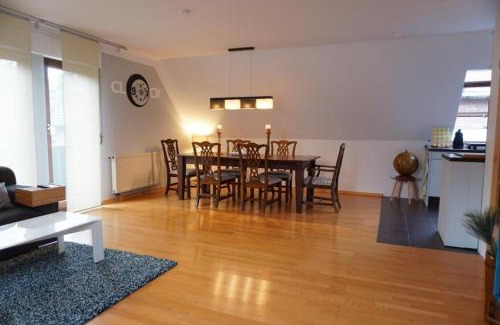Altenrath Apartment | FeWo LaChristina Köln-Bonn-Siegburg
