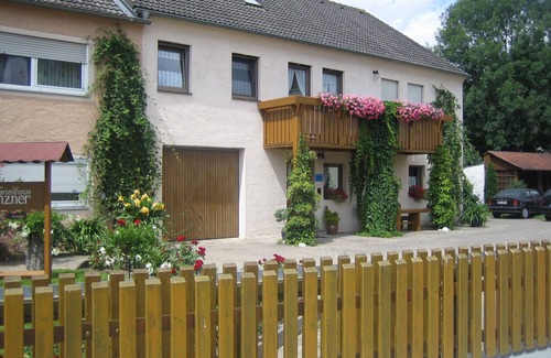 Muhr am See Apartment | Fewo mit Sonnenbalkon perfekt für Familien oder Radfahrer
