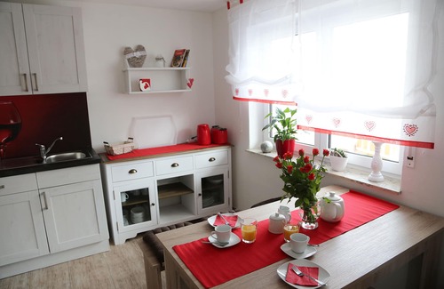 Sulzfeld Apartment | Fewo neu renoviert - gemütlicher Urlaub zum Ausspannen in Sulzfeld
