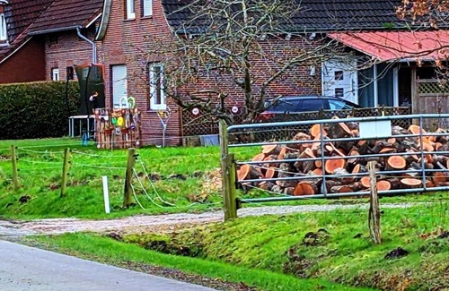 Plaggenburg Apartment | FeWo-Plaggenburg, 20 min. to the sea. Relaxation begins with your arrival.