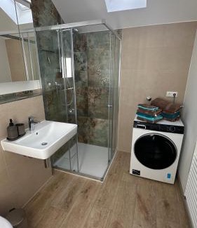 Wanheimerort Apartment | FeWo Sportpark Duisburg - Sechs Seen Platte