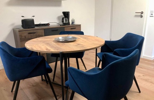 Neuerburg Apartment | Fewo Südeifel - 2-bed vacation apartment, shower/WC up to 4 pers.