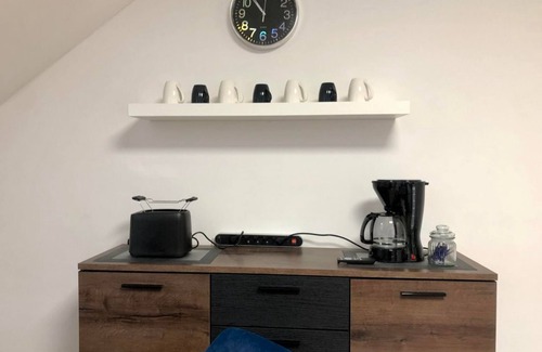 Neuerburg Apartment | Fewo Südeifel - 2-bed vacation apartment, shower/WC up to 4 pers.