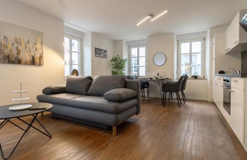 Lieser Apartment | Fewomo - Moseltraum ! Exklusive Unterkunft für Genießer - Nah am Schloss