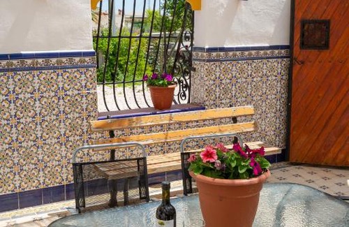 Dolores Villa | Fidalsa Villa Malaguenya