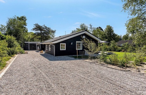 Hou House | "Fido" - 300m from the sea by Interhome