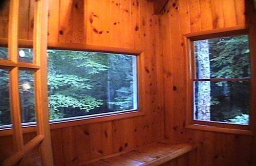 Charter Hills House | FIELDSTONE AND LOG HOME ON BEECH. Nov/Dec dates available at 2024 prices!