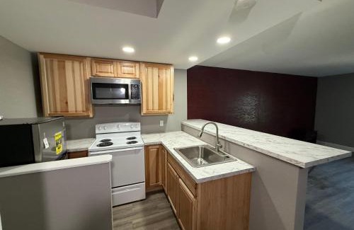 Fairmont Apartment | Fieldstone Apartments & Studios