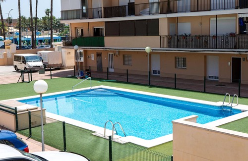 Denia Apartment | Fiesta Apartment with direct access to the beach, wifi, A/C