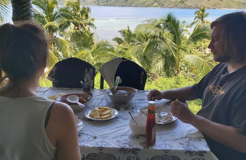 Wayasewa Island House | Fijian family community stay in paradise.