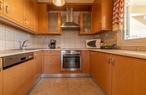 Agia Pelagia Apartment | Filia’s Stunning Sea View Apartment, in Lygaria – Peace, Comfort & Cretan Charm