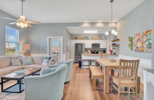 Port Aransas Apartment | Fin And Tonic