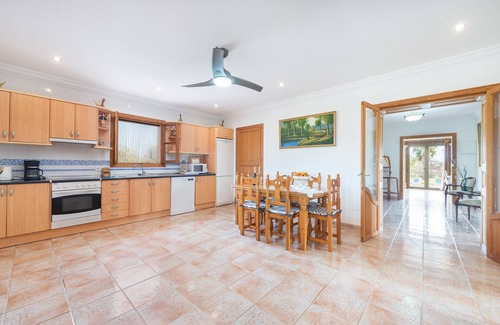 Ariany Villa | Finca Calderitx - Three Bedroom Villa, Sleeps 6