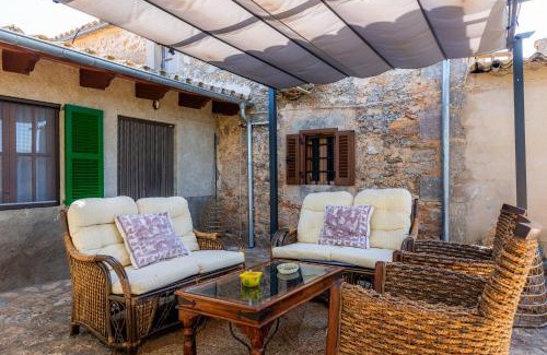 Es Llombards Villa | Finca Can Hostalet