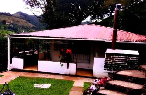 Cali House | Finca Felidia-corregimiento de la leonera vereda el Porvenir el Eden