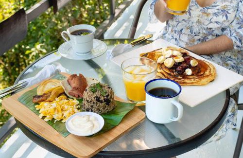 Pan de Azucar Bed & Breakfast | Finca Jardín de Lourdes