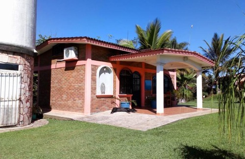 Veracruz Cabin | Finca La Laguna