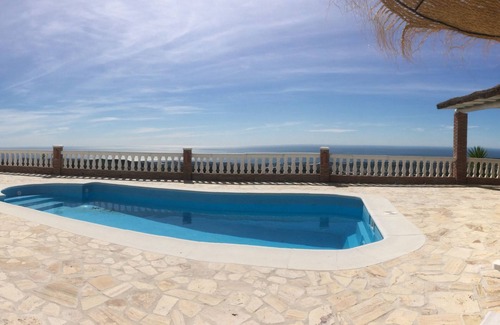 Velez-Malaga House | Finca with a fantastic view of the sea and the mountains