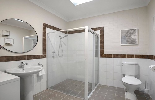 Moss Vale Apartment | Finch’s Nest – easy, comfortable accommodation for 4-6 in the heart of Moss Vale
