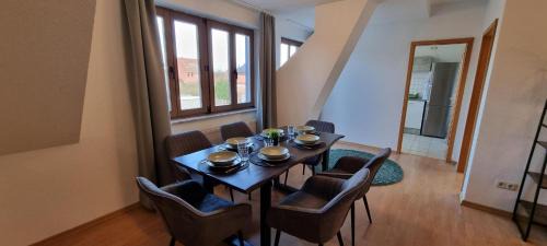 Stederdorf Apartment | Fine Living - Zentral nahe A2 mit Parkplatz Küche Arbeitsplatz