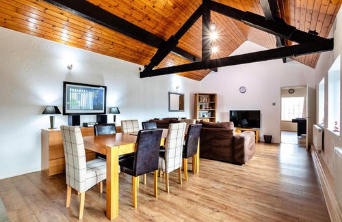 Ferryhill House | Finest Retreats - Woodstock Lodge