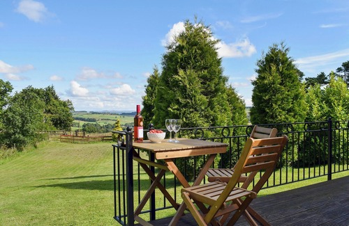 Glenfarg Cottage | Fingask Log Cabin - S4394