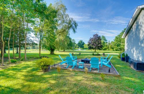 Athens House | Fire Pit, Deck and Water Views Athens Home!