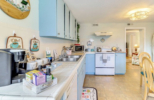 Bealeton House | Fire Pits, Creek View: Historic Virginia Farmhouse