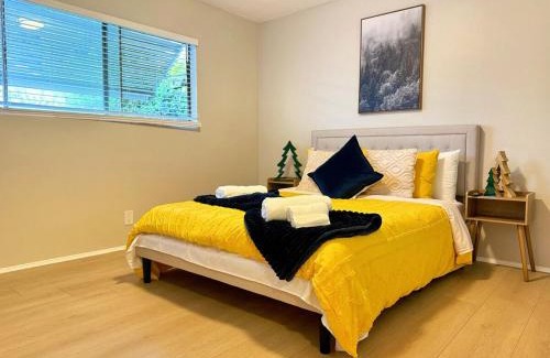 Mid Central House | Fire Support 3Bedroom Modern Luxury House in Central Pasadena