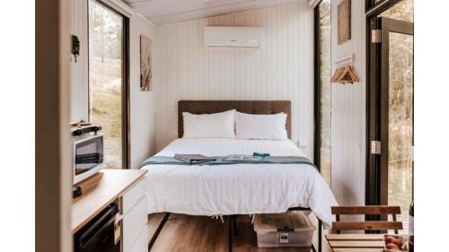 Girvan House | Firefly Tiny House by Tiny Away