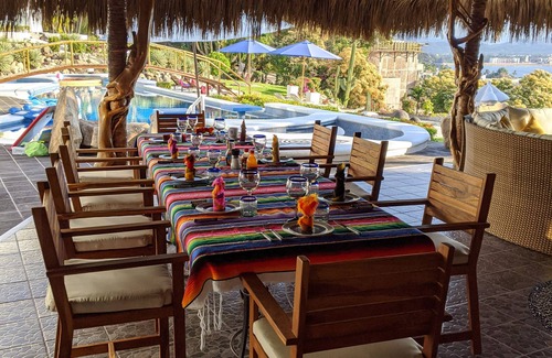 La Punta House | First Class Executive Retreat, Staff of Five, Sleeps up to 12