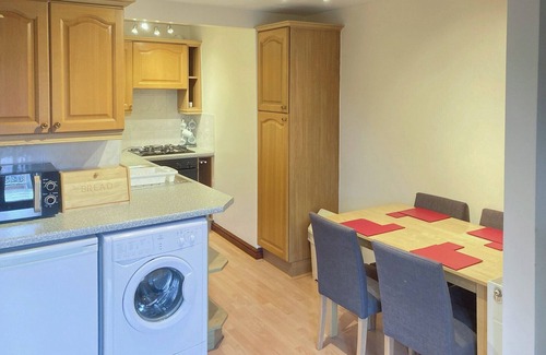 Bondgate Within Apartment | First floor apartment with one double and one twin.
