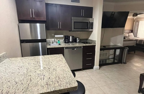Florida Central Atlantic Coast Apartment | First Floor Disney Family Universal Orlando Condo