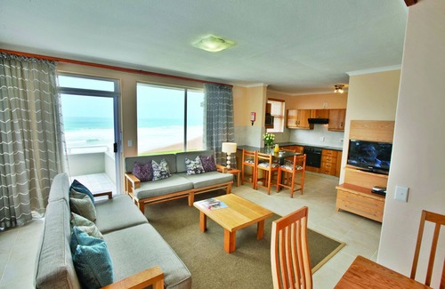 Henties Bay Apartment | First Group Desert Rose