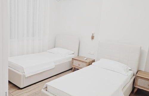 Qender Apartment | First Street Apartments