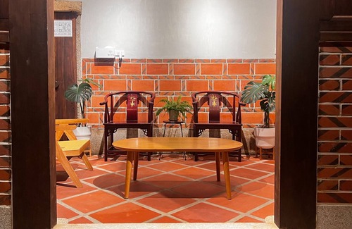 Jinhu Bed & Breakfast | Firstfloor inn