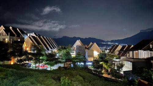 Oro Oro Ombo Villa | Firzani Villa