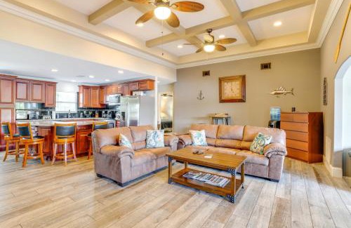 Ocklawaha House | Fish, Swim and More Lakefront Retreat in Ocklawaha!