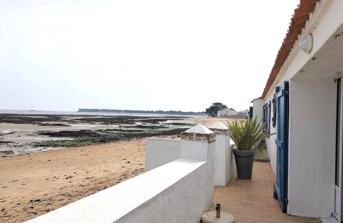 Noirmoutier-en-l'Ile House | Fisherman's house on the beach