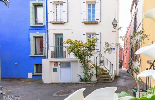 Trentemoult Apartment | Fisherman'Hut - Nantes on the river bank