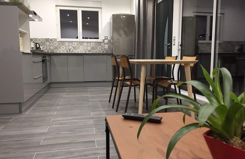 Marennes House | Fisherman's house fully renovated 2 steps from the port of Marennes.